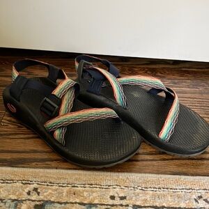 Size 10 Rainbow Chaco women’s Z/1 sandals